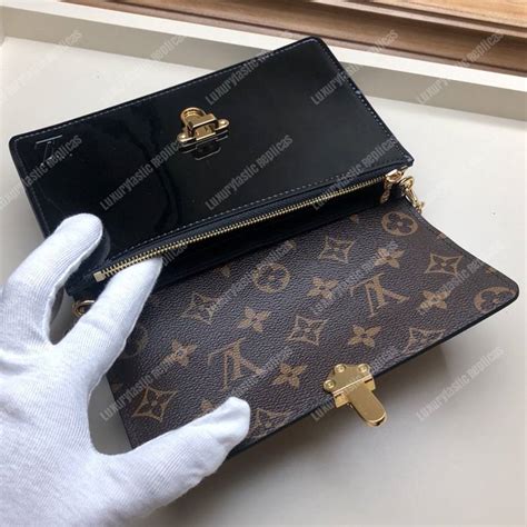 lv cherrywood wallet